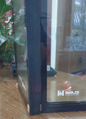 kính chống cháy EI60 phút